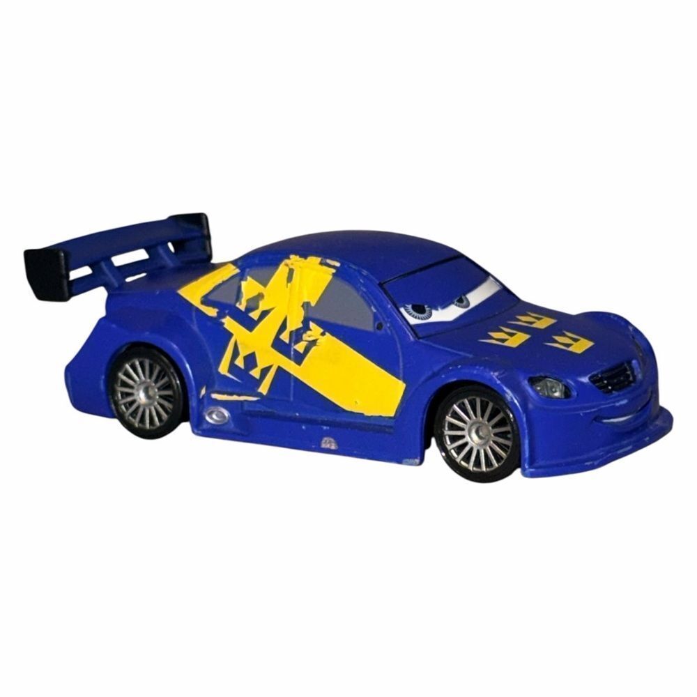 Disney Store Cars 2 Flash Nilsson 1:43 Diecast Chase Car Sweden World Grand Prix